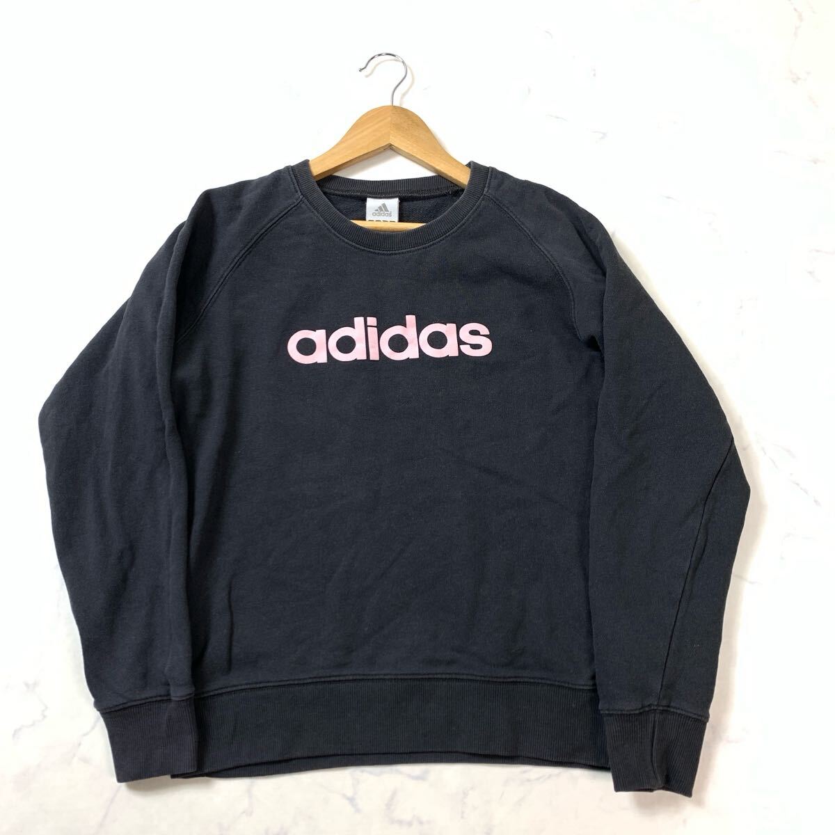 adidas アディダス スウェット ピンク ロゴ ブラック M YA9214拍卖