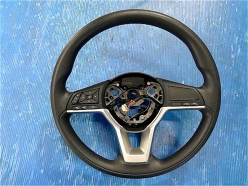 三菱 純正 eKスペース 《 B34A 》 ステアリングホイール P81400-25004831 拍卖