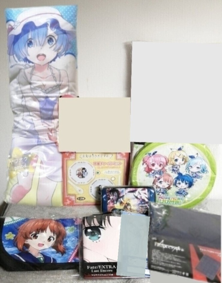 キャラクター7点 リゼロ、ご注文はうさぎですか、Fate、初音ミク、クッション、ブランケット、財布、バッグ、収納拍卖