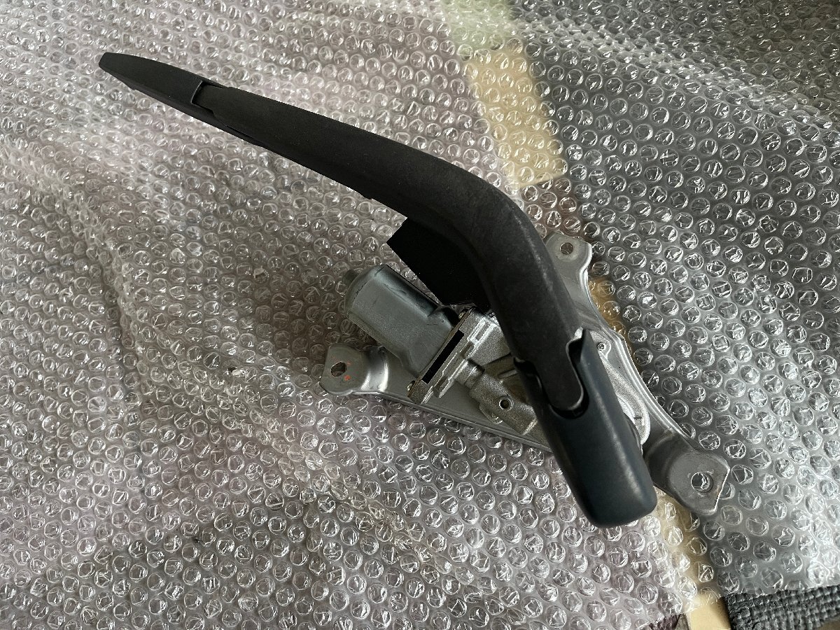 平成26年 TOYOTA AQUA トヨタ アクア リアワイパーモーター リアゲート用 ワイパーモーター  9450拍卖