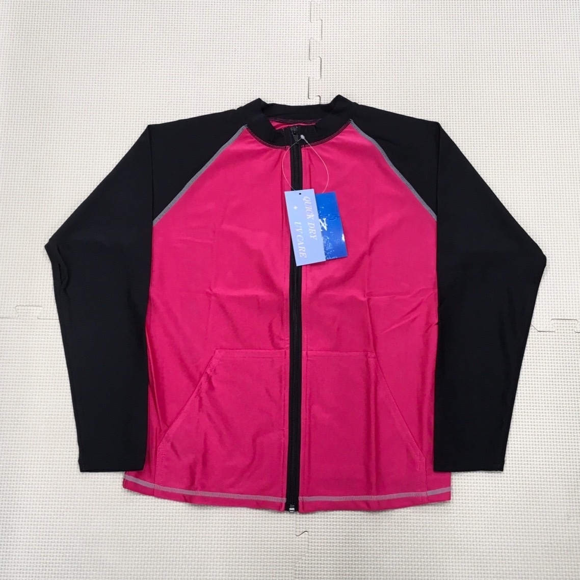 (未使用品) 【訳アリ】KAWANISHI カワニシ ラッシュガード サイズ160 ◇赤×黒◇スイムウェア◇スイムシャツ◇水着◇小学校◇小学生◇水泳拍卖