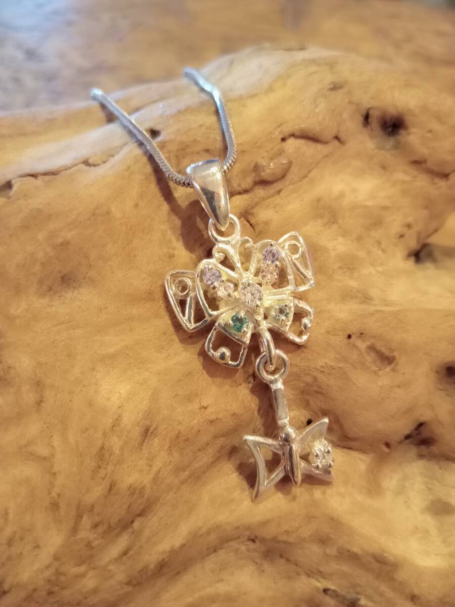 シルバー925,蝶々,バタフライ,ジルコニア,りぼん,ペンダント,ネックレス拍卖