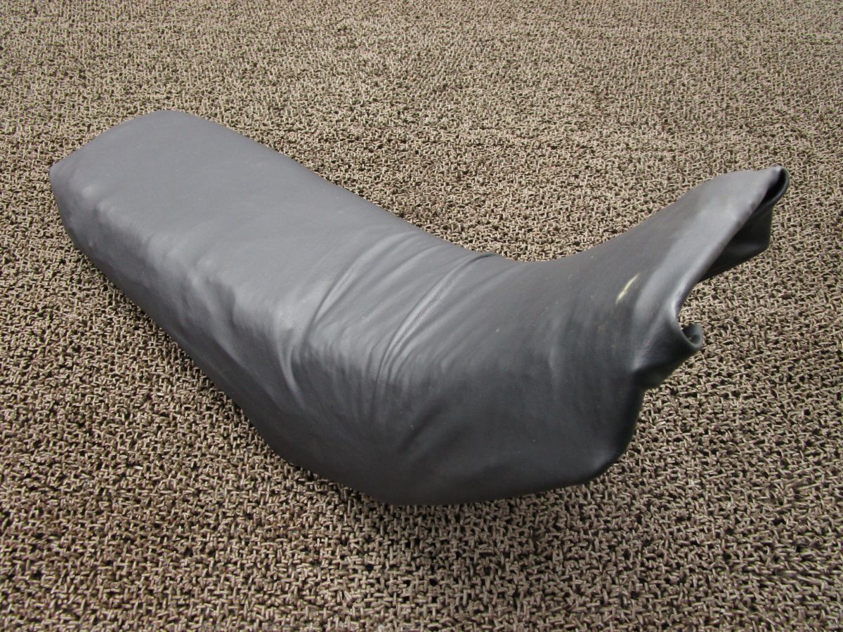 Dトラッカー シート □A309!LX250E カワサキ 【 LX250DE 】 D-TRACKER キャブ車拍卖