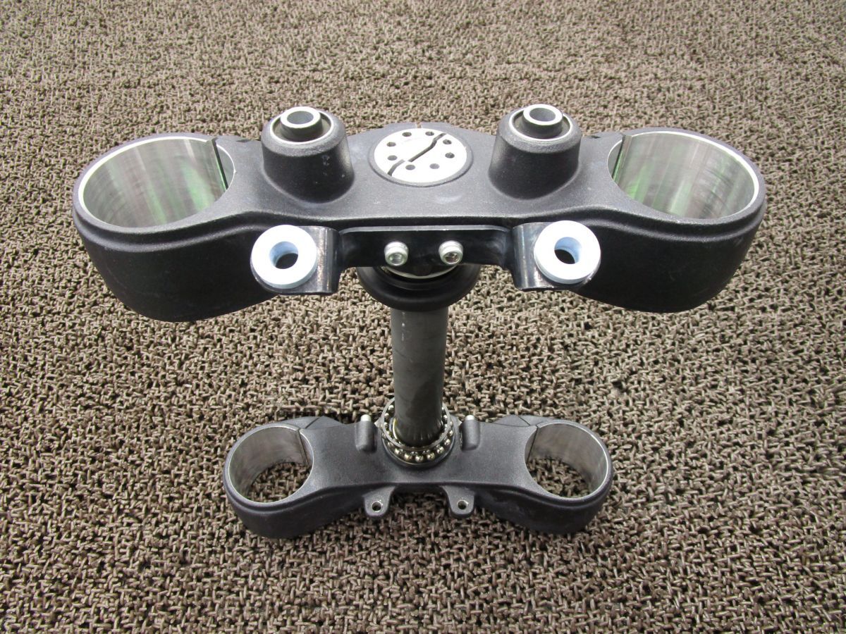 ドカティ ハイパーモタード820SP トップブリッジ ステム □A398!倒立 B201J ドゥカティ 【 ZDM821W4 】 DUCATI FI インジェクション拍卖