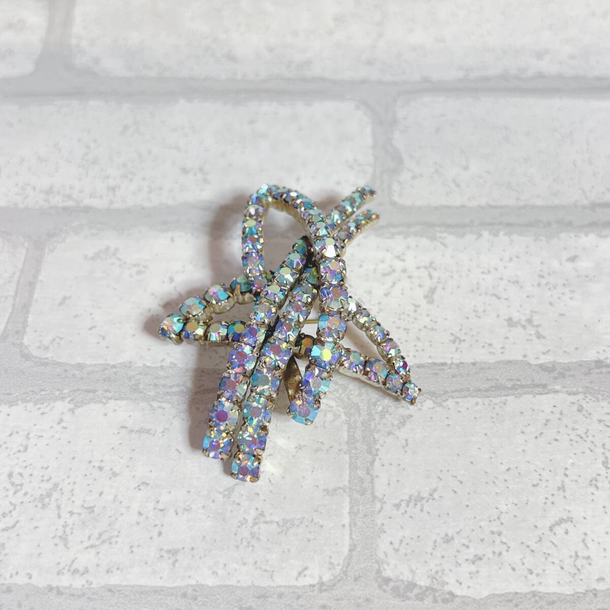 ブローチ silver シルバー ブルー 青 豪華 ビジュー アンティーク ヴィンテージ EL-0240拍卖