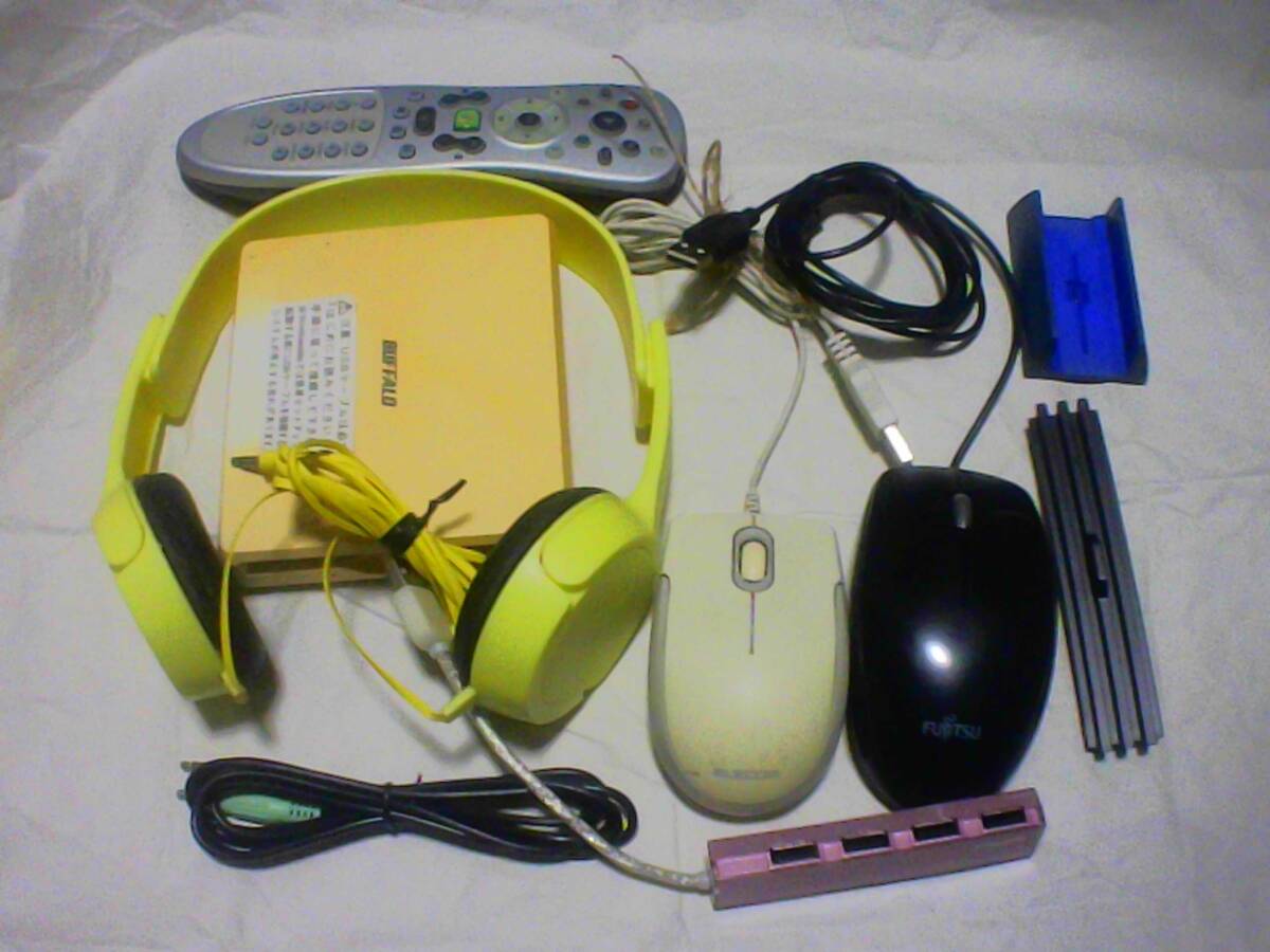 ジャンクセット(USBマウス・ヘッドホン・USBハブ・その他)拍卖