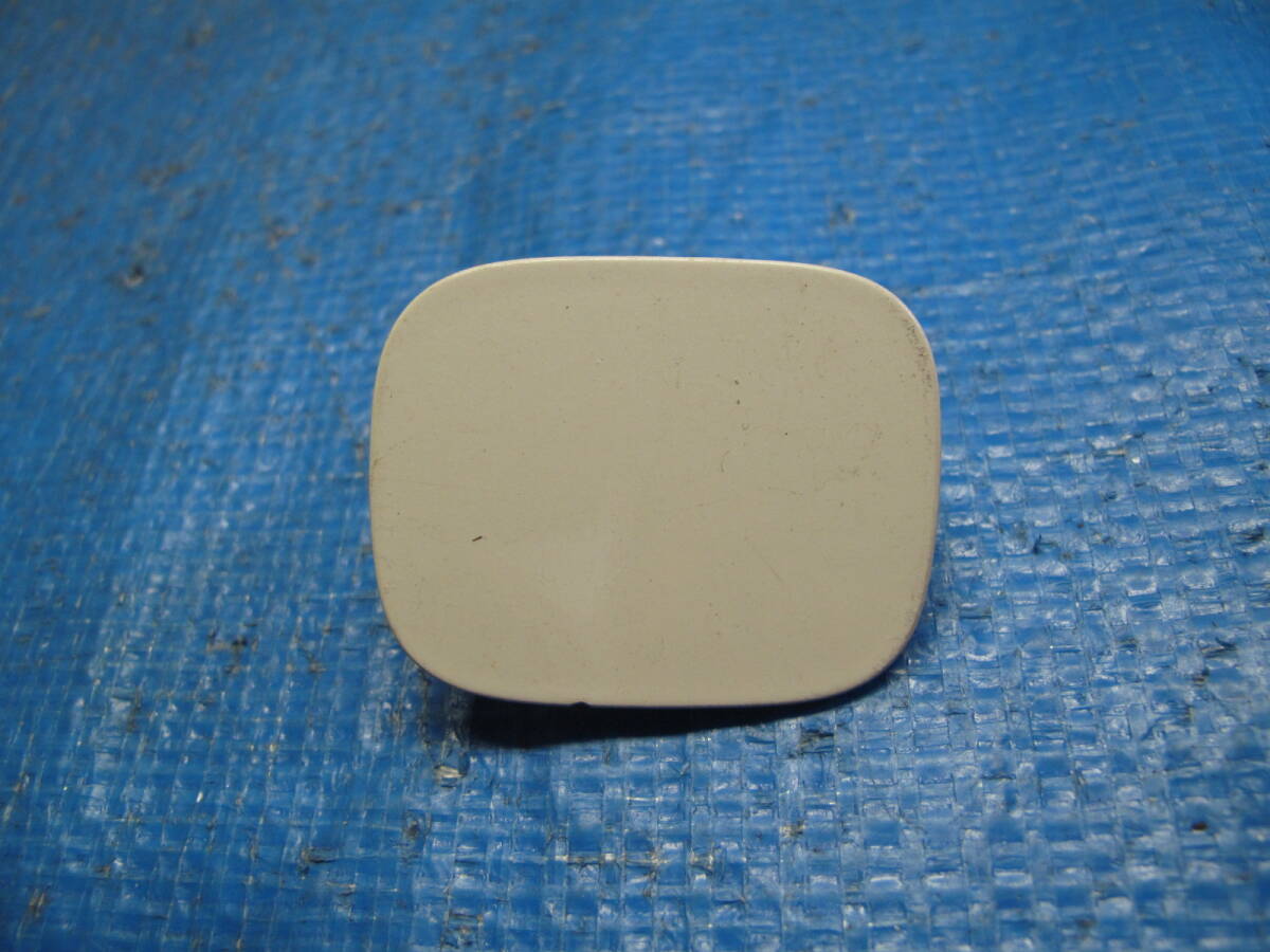 G 車種不明 NF 1 1D7R 740 牽引フックカバー ホールカバ拍卖