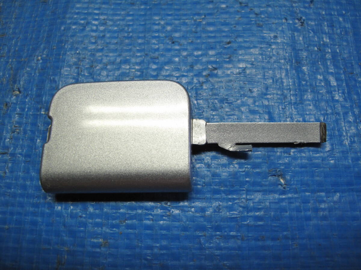 G LA300S LA310S 後期 ミライース 牽引フックカバー ホールカバー 52128-B2180拍卖