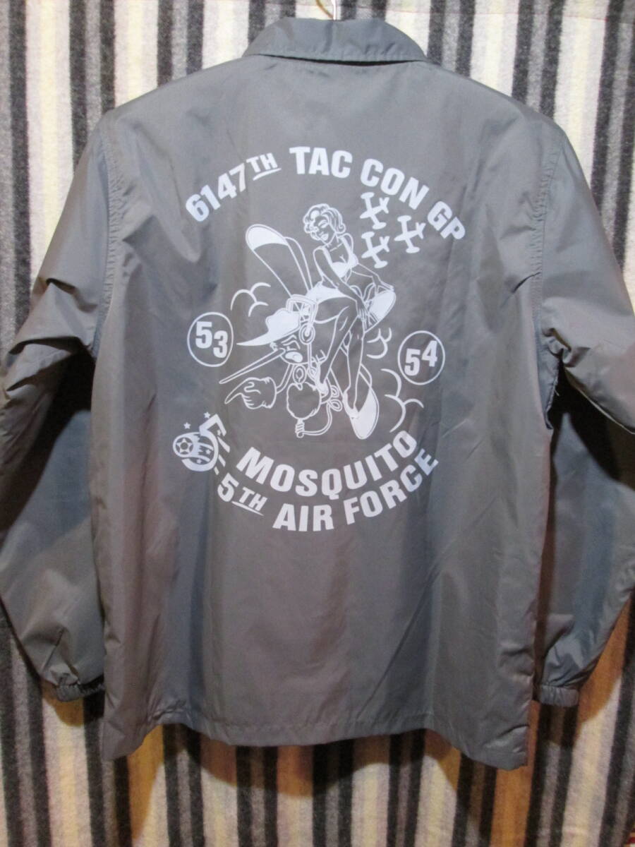 古着 ナイロン コーチジャケット(Mサイズ)グレー系 コーチジャンパー拍卖