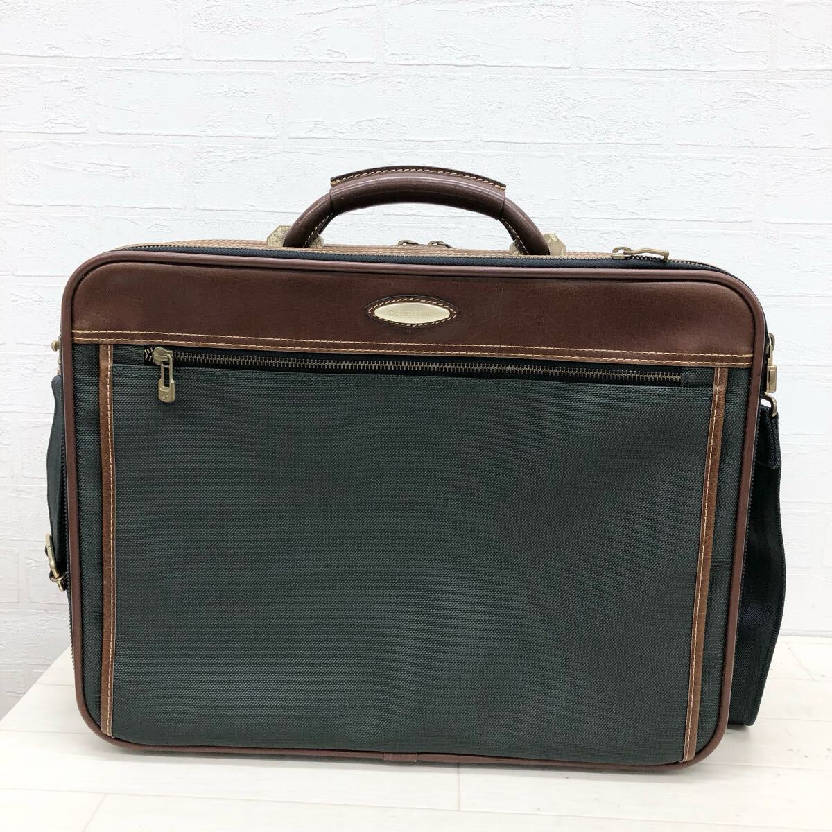 1763〓 Samsonite サムソナイト ブリーフケース メンズ 鞄 書類鞄 手提げ鞄 肩掛け鞄 ハンドバッグ ショルダーバッグ ビジネスバッグ拍卖