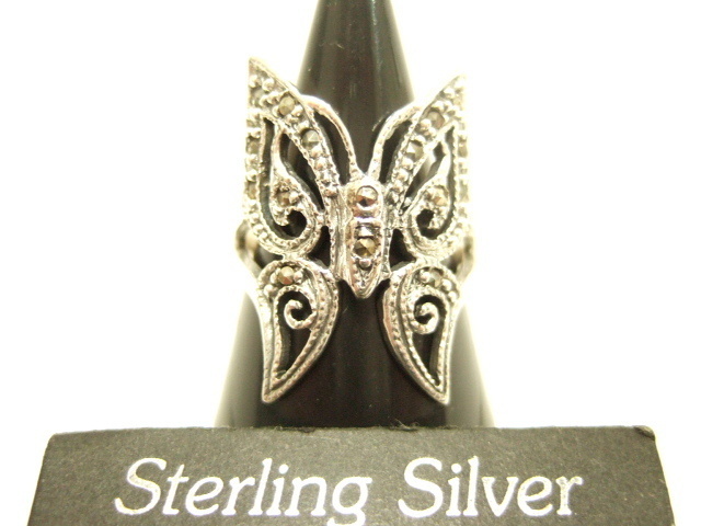 横浜最新 シルバー925SILVER 銀♪魅惑のチョウ マーカサイトリング 16号 送料290円指輪b82hei拍卖