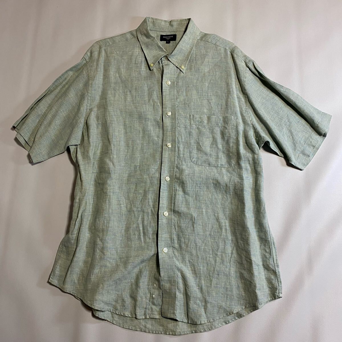 DOCKERS ドッカーズ 半袖シャツ Lサイズ モスグリーン 麻100% リネンシャツ ボタンダウン 天然素材 抗菌 速乾 大きいサイズ メンズ 拍卖