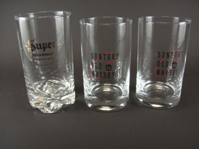 NIKKA WHISKY ゴールドロゴグラス1個 と サントリーオールドウィスキーのグラス2個拍卖