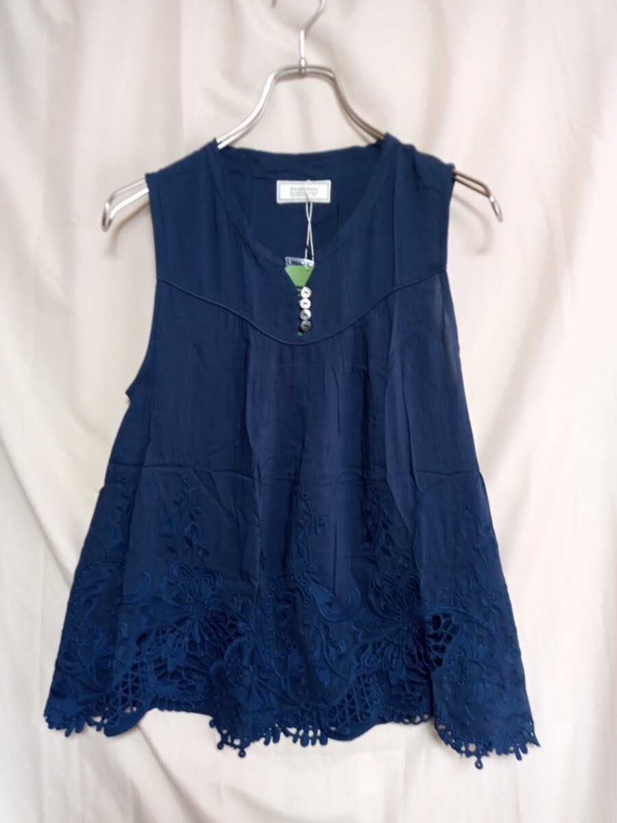 12529 ★★ Freak's Store 裾刺繍ノースリーブトップス サイズF 定価9000円 新品 ネイビー拍卖