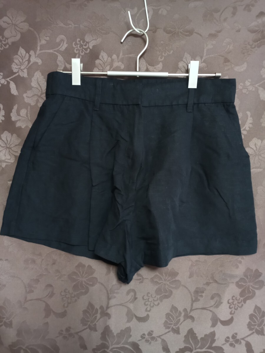 12574 ★★ H&M リネン混 ショートパンツ 黒 EUR40拍卖