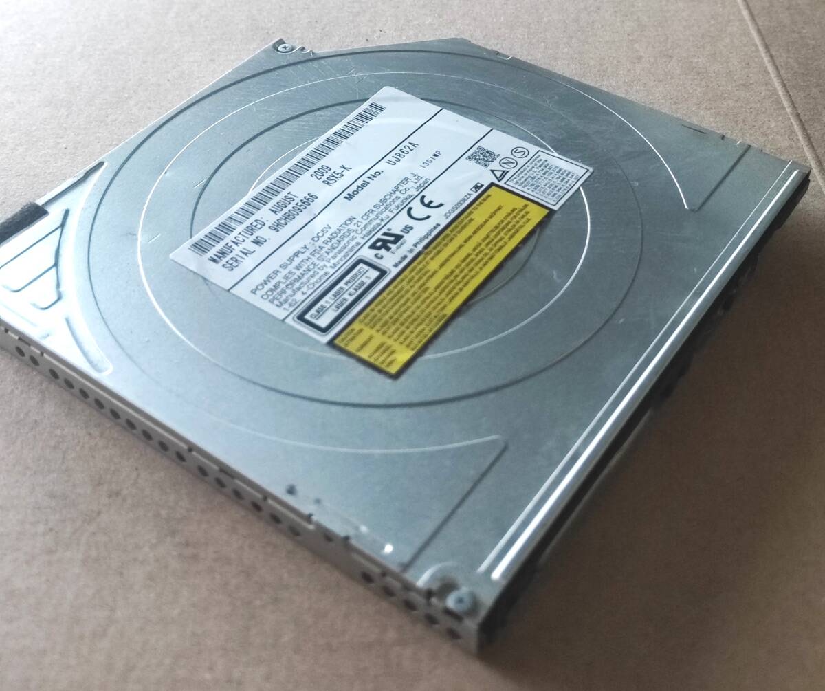 【中古パーツ】複数可 DVDドライブ ノートパソコン用 内蔵DVDスーパーマルチ 厚さ9.5mm SATA RW■UJ862A ベゼル無し拍卖