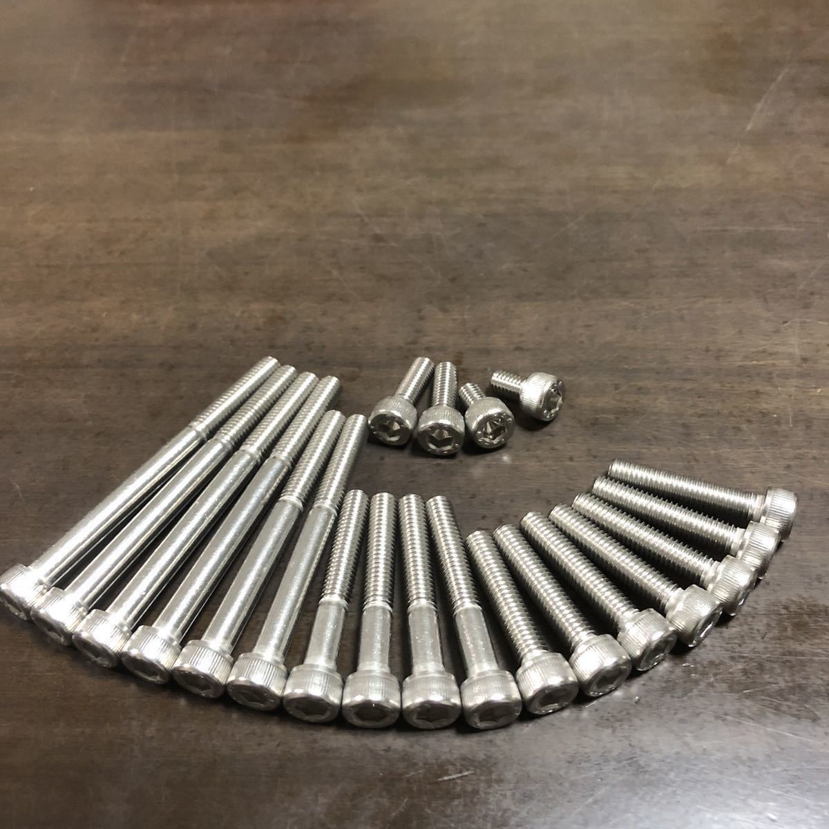 新品 Z400-E FX 400GP GPz 400Fエンジンカバーボルト ステンレス キャップボルト 1台分フルセット SUS304 XM7 安心の日本製 400FX拍卖