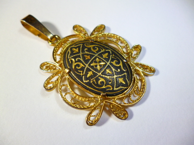 δ 純金象嵌 スペイントレド Damasquinad ペンダントトップ δ ダマスキナード 象嵌 スペイン トレド spain拍卖