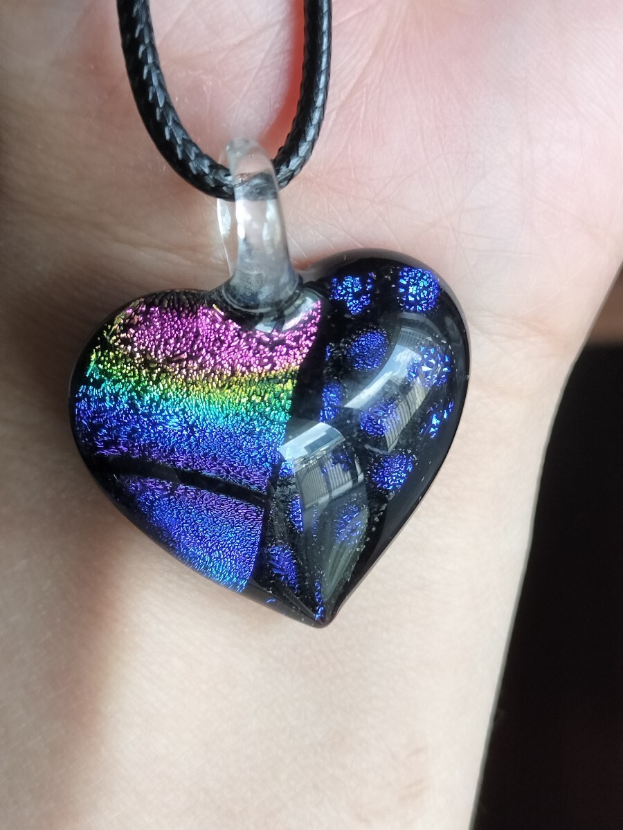 琉璃 ガラス細工 キラキラ ハート型 多彩 ネックレス ペンダント拍卖