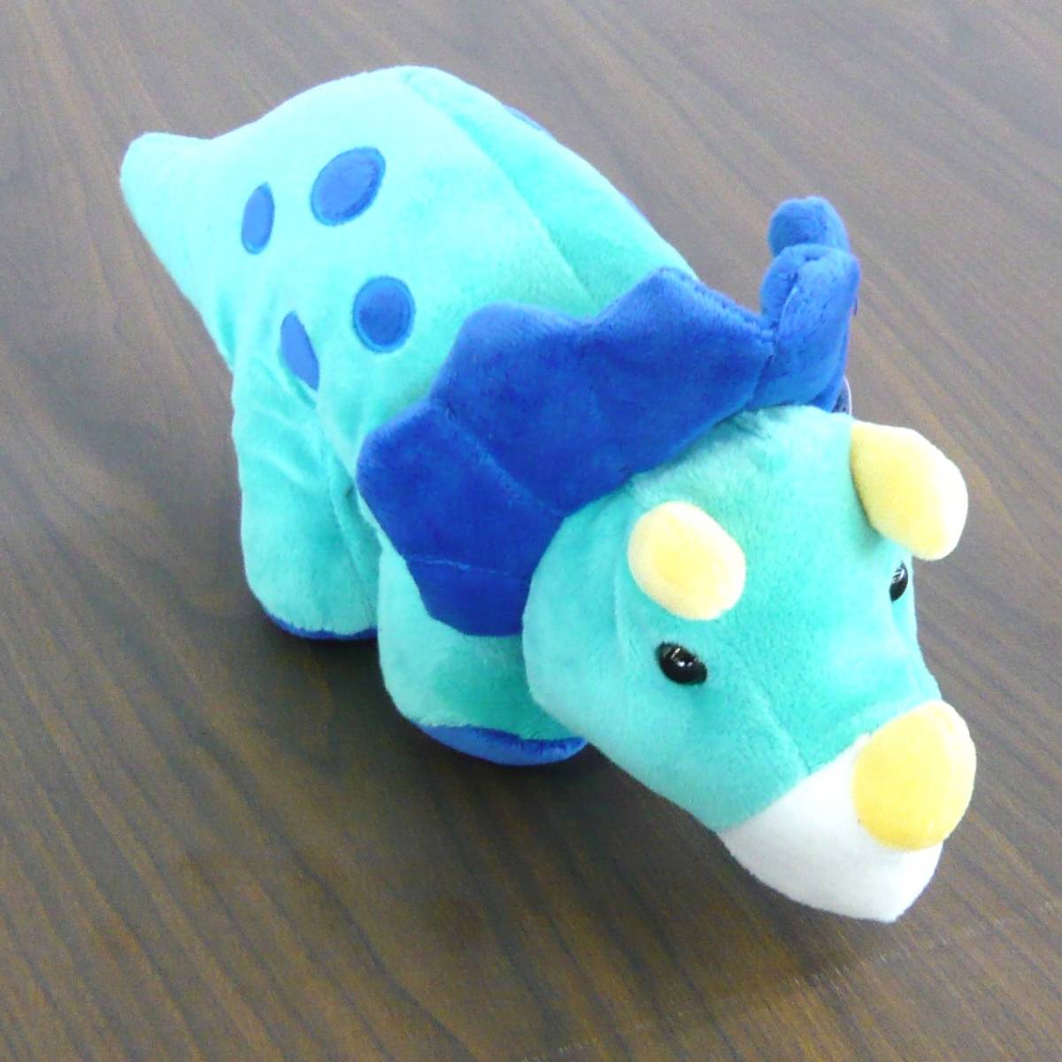 ぬいぐるみ トリケラトプス拍卖