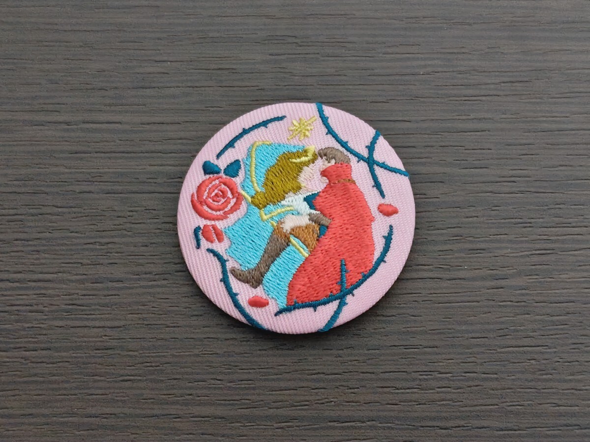 【 新品 開封済み 】ディズニー キャラクター 刺繍缶バッジ Disney Characters 眠れる森の美女 # 他あり 同封OK拍卖