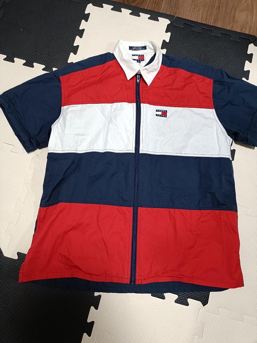 TOMMY JEANS トミージーンズ ロゴ ジップアップ 半袖 シャツ拍卖