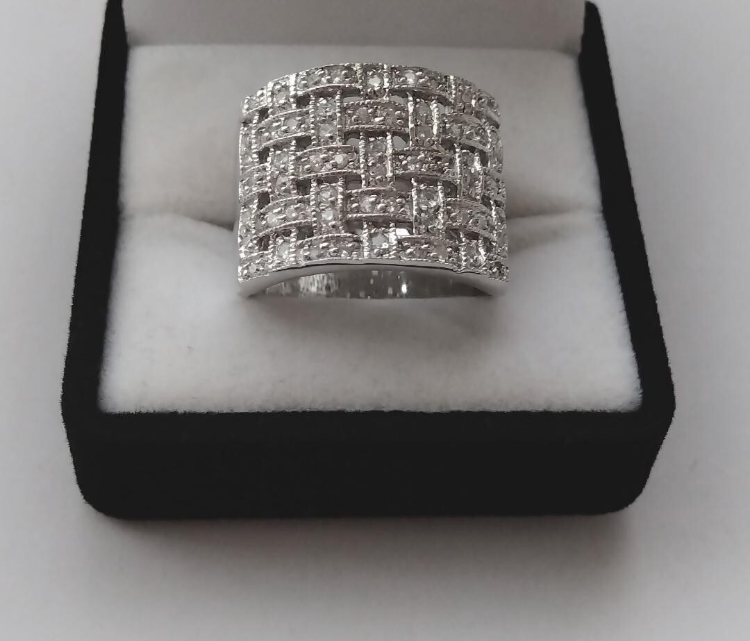 イタリア製 シルバーリング SILVER925 キュービックジルコニア 約15号 指輪 リング 豪華 パヴェ 幅広 細見え ホールマーク 刻印 銀拍卖