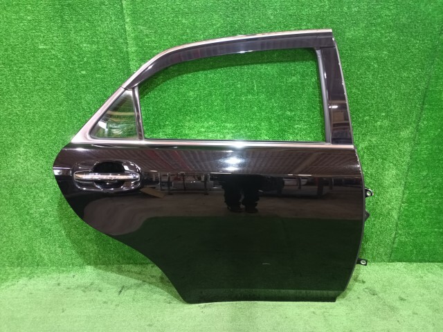 クラウン DBA-GRS204 右リアドア セーフティー M4S8 67003-30630 67003-30631拍卖