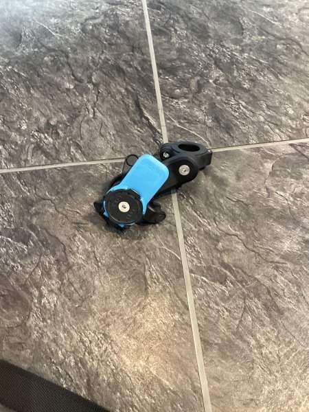 QUAD LOCO スマホホルダー 中古品 C拍卖