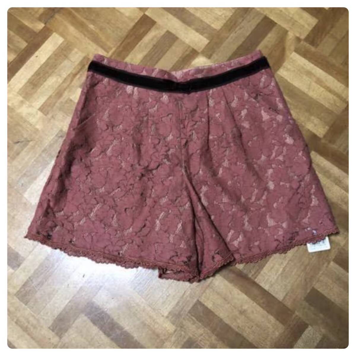 新品タグ付きアプワイザー レースキュロット拍卖