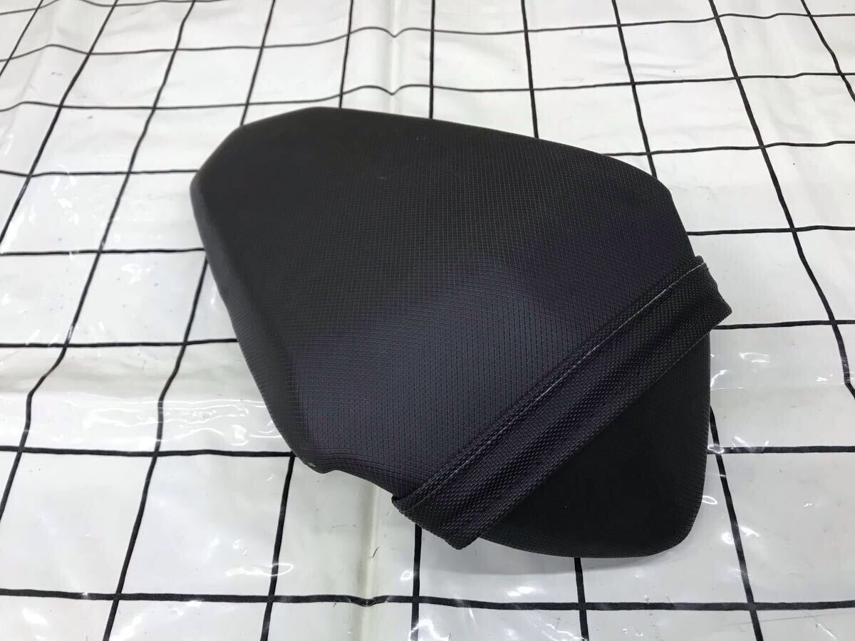 カワサキ ニンジャ 400 EX400 2018-2021用 リアシート クッション ベルト装着 レザー製 黒 純正 53066-0613拍卖