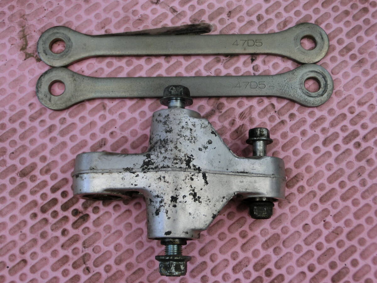 グース250 NJ46A リアサスペンションリンク リンクアーム GOOSE250 スズキ SUZUKI拍卖