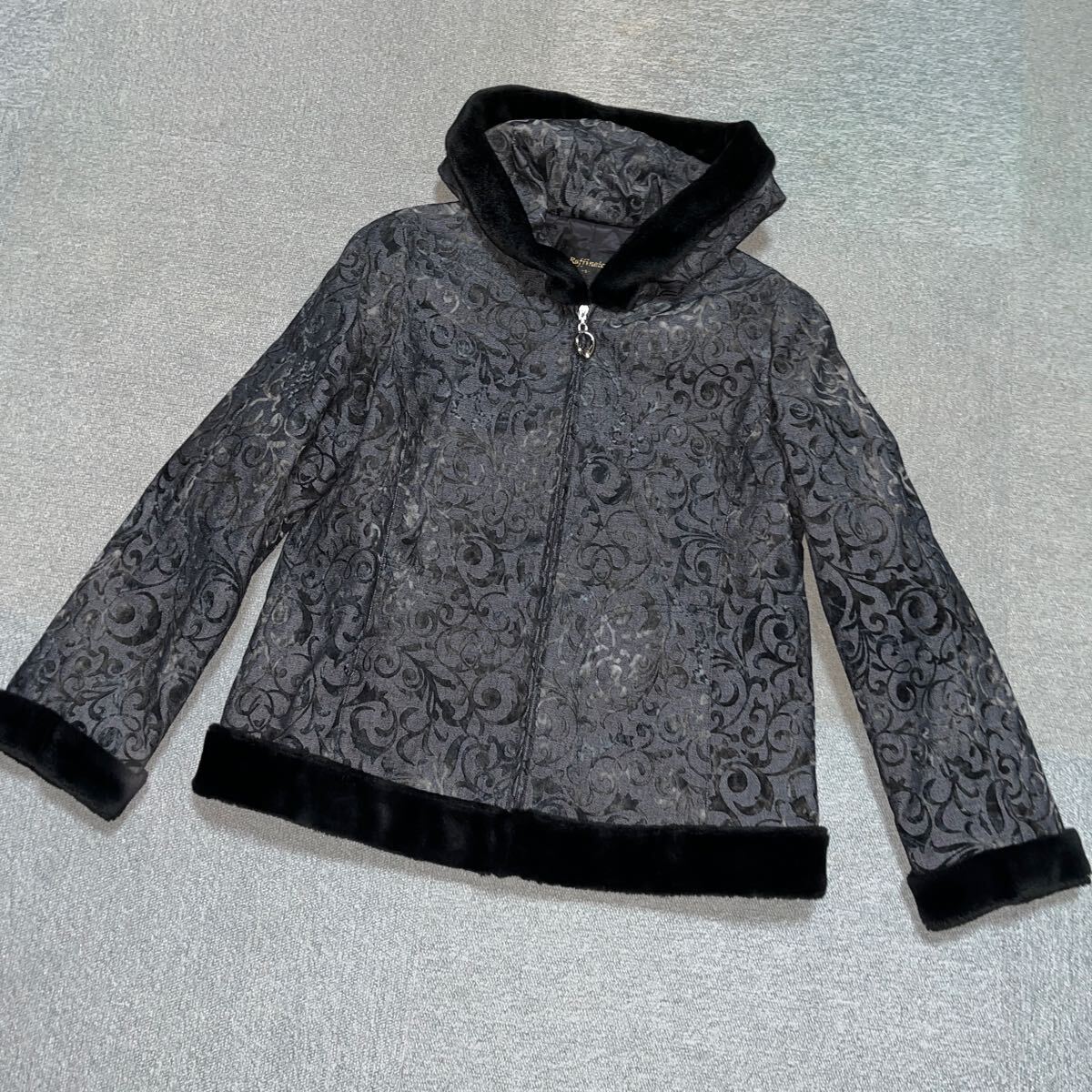 ジャケット 9号? 黒 総柄 ブラック系 トップス Raffinata フェリーチェ モーダ 良品拍卖