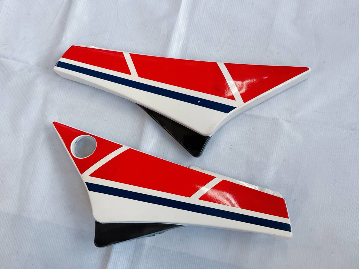 ヤマハ 純正 RZ250R RZ350R サイドカバー YSPカラー(検 XJ400 4L3 4U0 29L 51L RZ-R RZ250 RZ350 RZ250RR RZ350RR RZ250R RZ350R拍卖