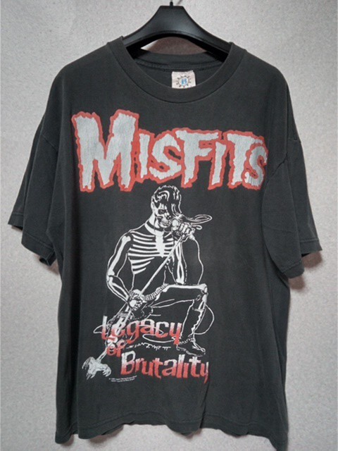 ヴィンテージ 90's~ USA製 ミスフィッツ MISFITS Legacy of Brutality ブラック サンフェードTシャツ L 1999 blue grape 拍卖