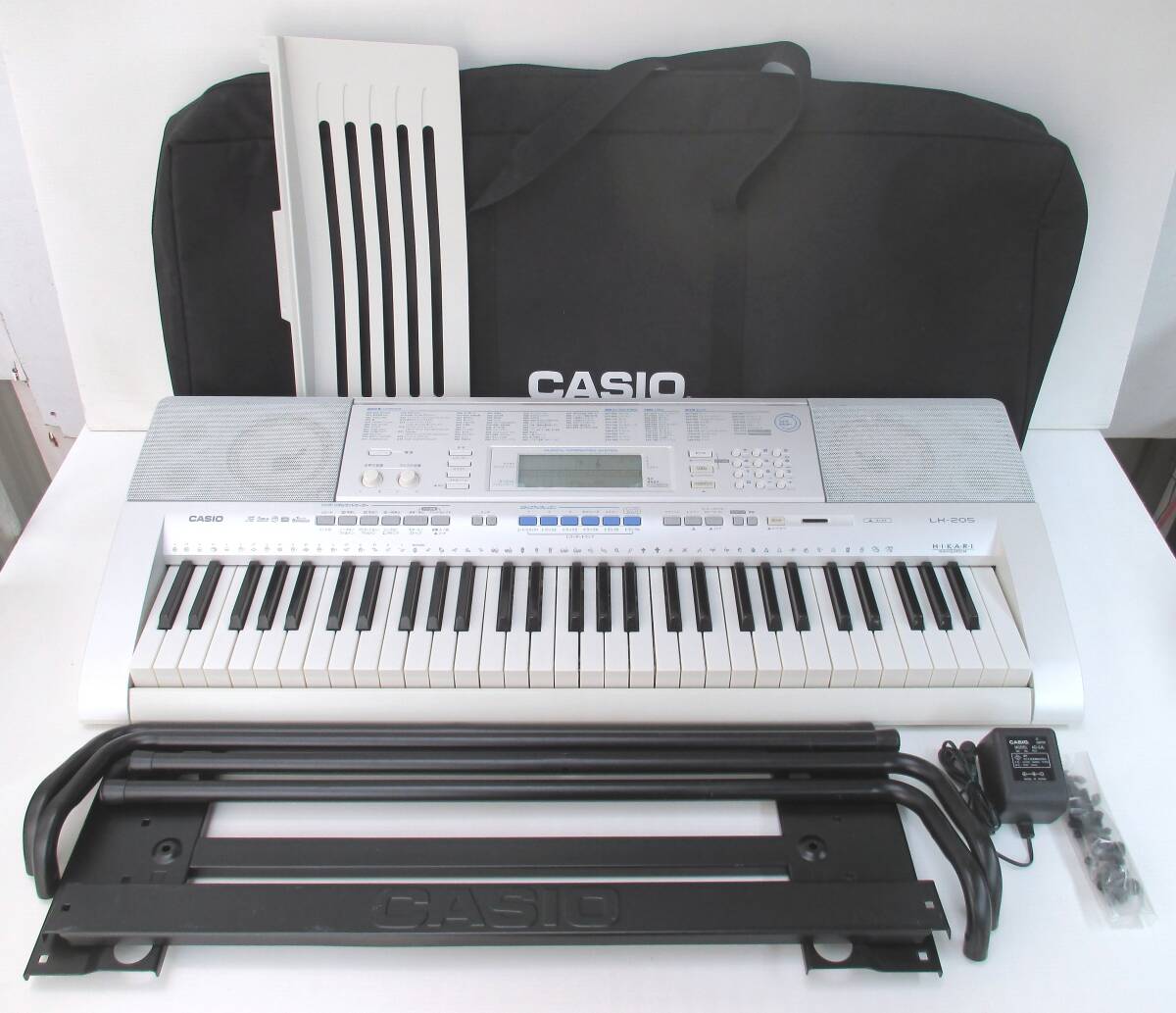 CASIO カシオ LK-205 光ナビゲーション キーボード/電子キーボード/カシオ純正スタンド ケース付き/簡易動作の確認済みです☆拍卖