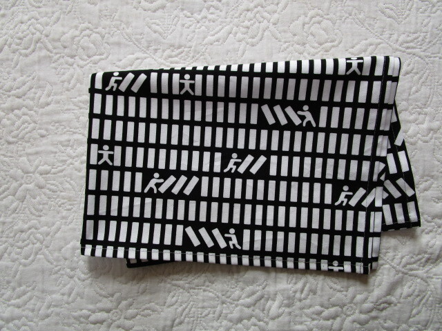 ハンドメイド★ランチョンマット40×60★ドミノ柄★給食用に★№38拍卖