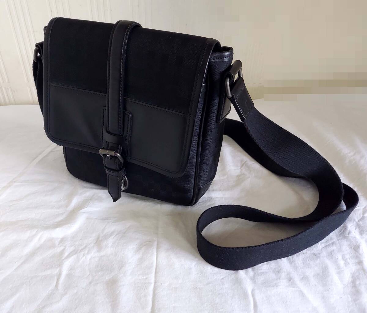 ●BURBERRY バーバリー ショルダーバッグ/レザー×キャンバス●ブラック 拍卖