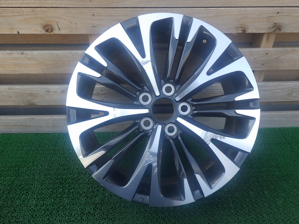 ヤリスクロス 18インチ アルミホイール 1本 18x7J +50 PCD114.3 (2) 拍卖