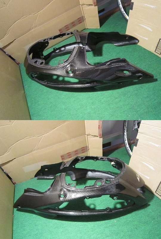GSX1300R カーボンシートカウル ウインカーカバー無し拍卖