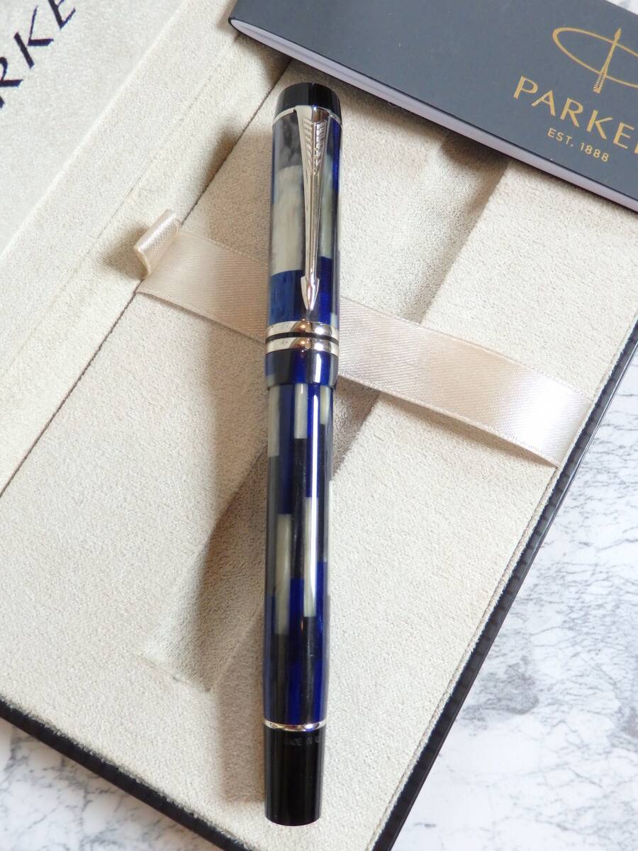 ◆【送料410円】【ほぼ未使用】パーカー デュオフォールド万年筆 インターナショナル モザイク ブルー ペン先:18K750ソリッドゴールドM拍卖