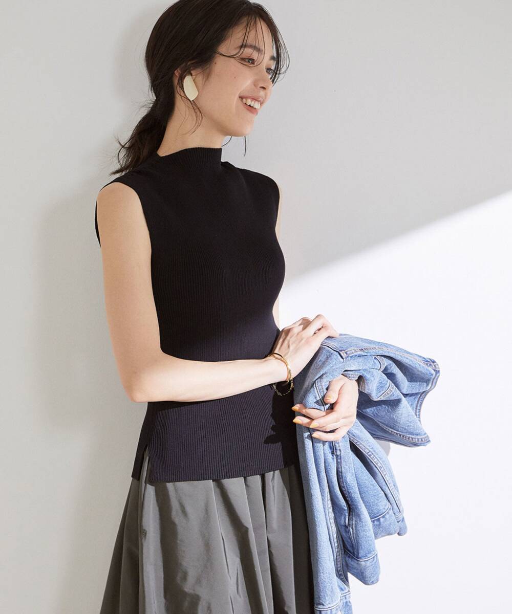 ROPEロペ洗える美シルエットリブフレンチスリーブニット拍卖