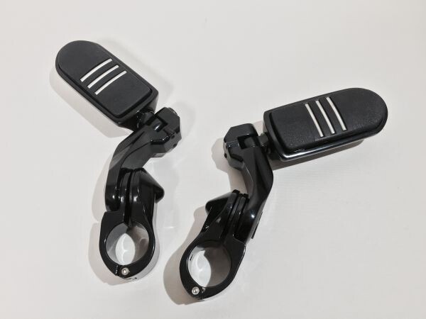 ハーレー アジャスタブル 汎用ハイウェイペグ ブラック フットペグ ステップ ツーリング スポーツスター ソフテイル ダイナ V438拍卖