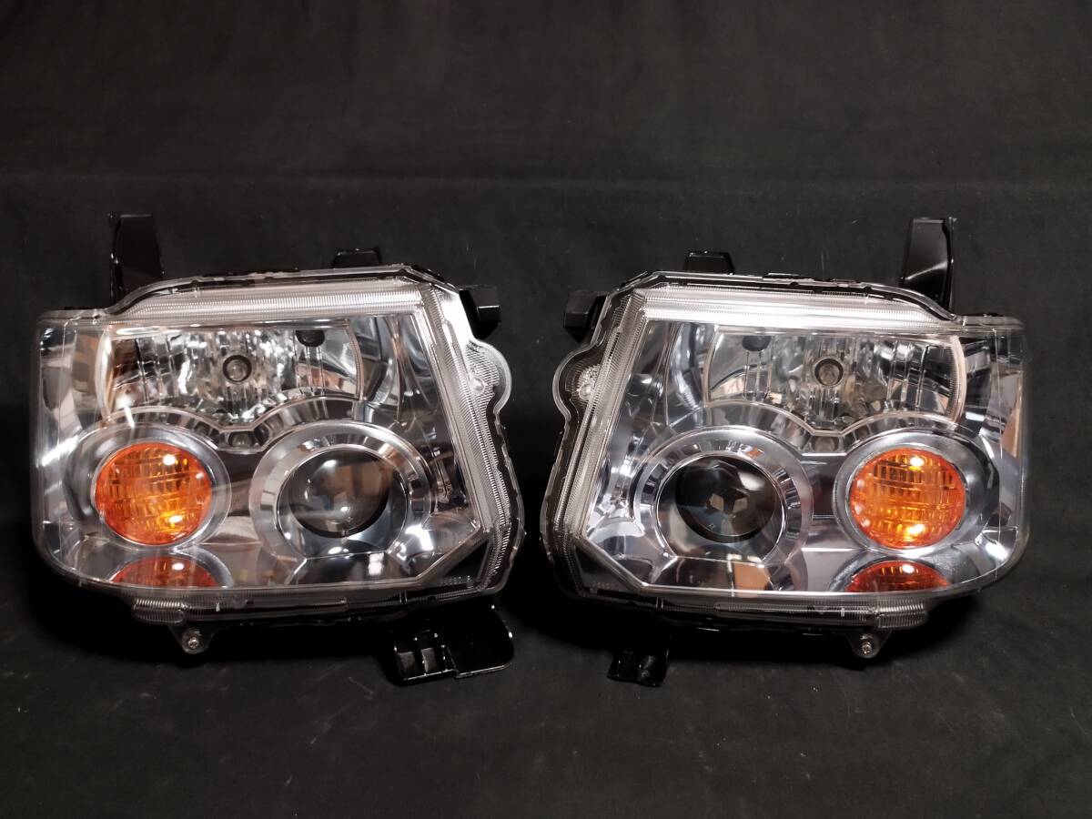 4535 H82W/H82A ekスポーツ/トッポ 三菱 ハロゲンヘッドライト左右セット 高品質クリアー塗装仕上げ STANLEY P8619 レベライザー有拍卖