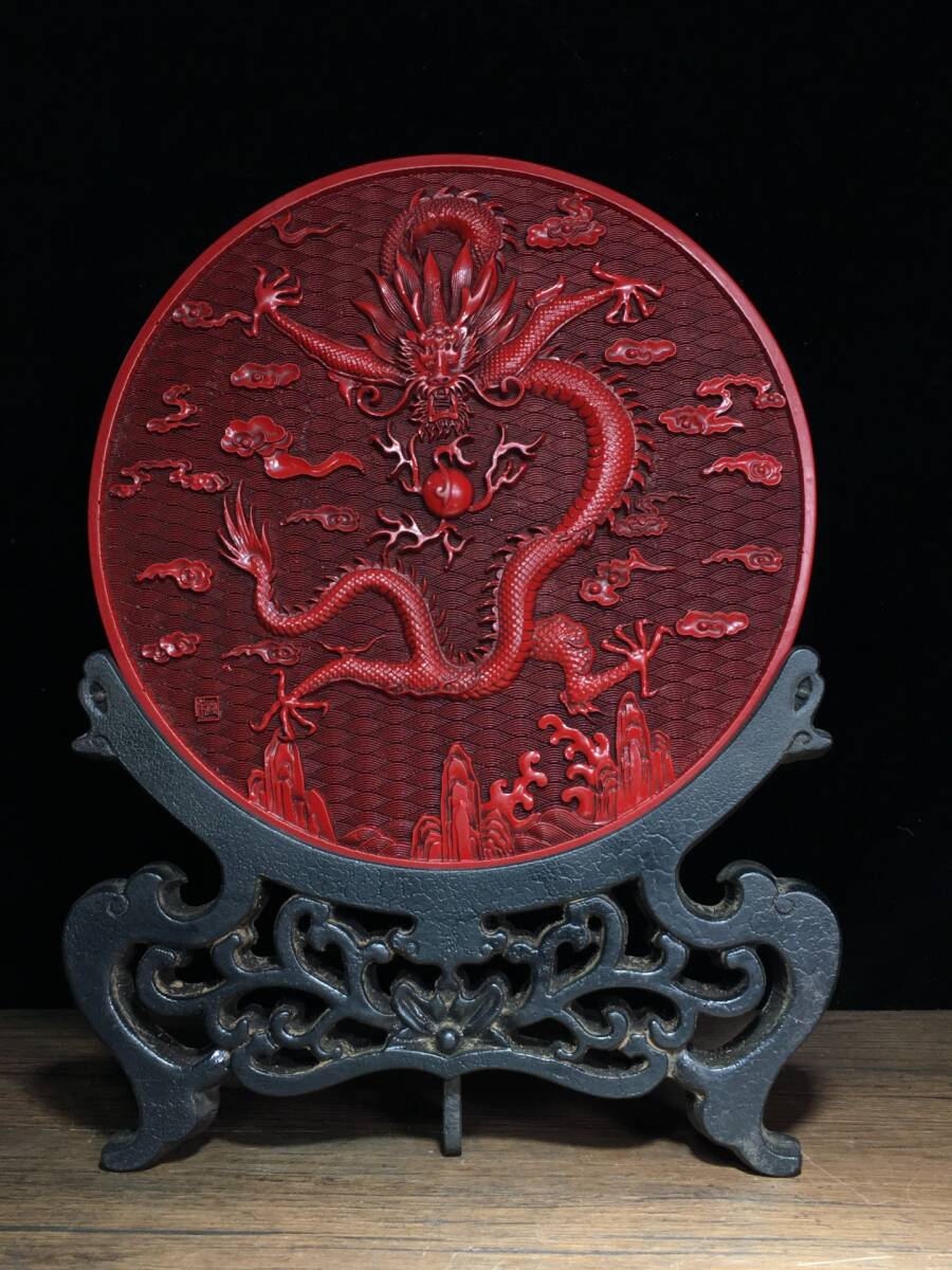 中国 清代 剔紅漆器屏風擺件 細密毛彫 時代物 中国古美術 極細工 置物 木彫り 東洋彫刻 唐物 S75拍卖