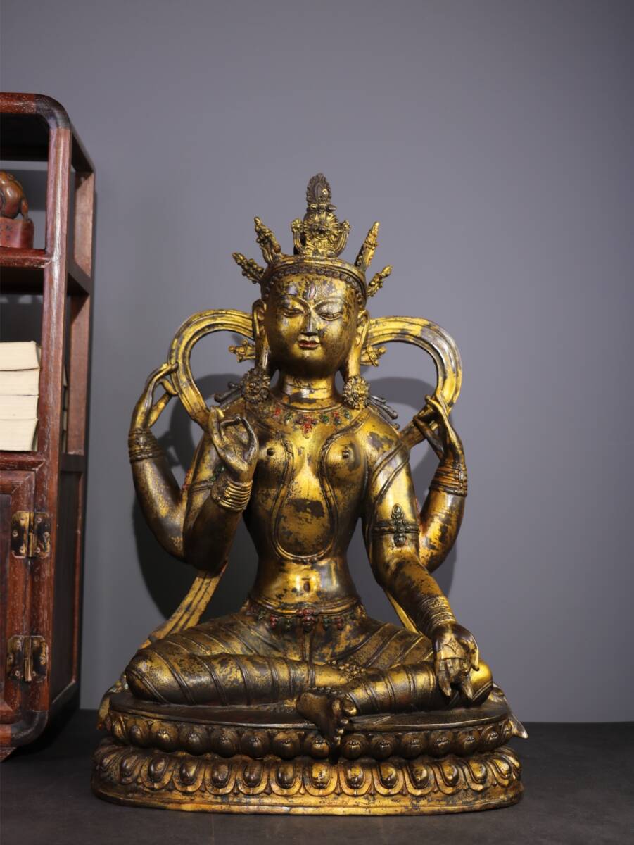 仏像 清 銅琉金 チベット仏教 四臂觀音菩薩 仏教古美術 供養品 極細工 時代物 古置物 中国古美術 唐物 旧蔵 S75拍卖