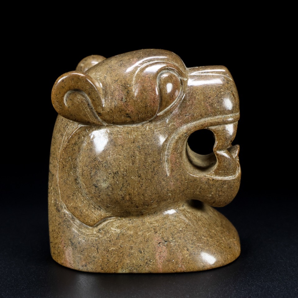 古玉彫 旧蔵 清 和田玉 虎頭 細密細工 時代物 古置物 古賞物 中国古美術 中國文玩 S75拍卖