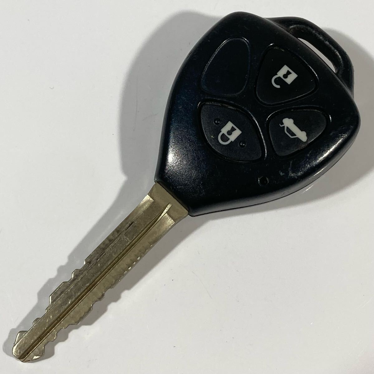 送料込 TOYOTA トヨタ純正 GRS180 クラウン GRX120 マークX 30080 3ボタン スマートキー キーレス リモコン 鍵 MTI033I拍卖