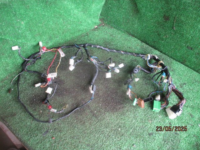 (0386)DR30 スカイラインRS ダッシュ裏ハーネス拍卖