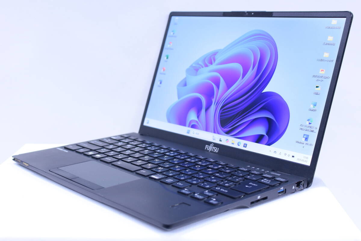 即配 11世代Corei7 32GBメモリ LTE タッチパネル搭載 高性能 Win11 Office 超軽量薄型 LIFEBOOK U9311/F i7-1185G7 NVMeSSD256GB 13.3型FHD拍卖